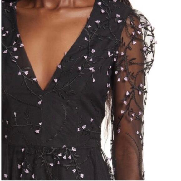 HELSI Ella Embroidered Long Sleeve Midi Dress L - Picture 5 of 10